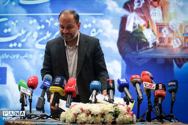 نشست خبری معاون پرورشی و فرهنگی وزارت آموزش و پرورش به مناسبت هفته امور تربیتی