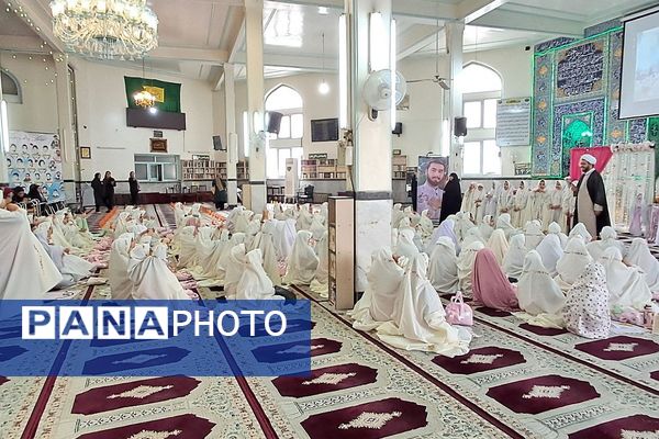 مراسم جشن تکلیف دانش‌آموزان دبستان موجانی ناحیه دو شهرری 