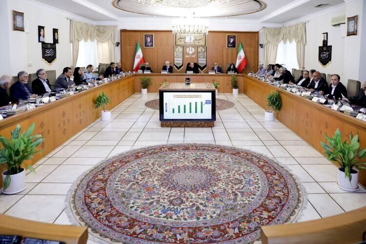 پزشکیان: باید تدبیری عاجل برای بهبود وضعیت آب بیندیشیم