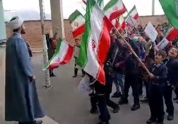جشن روز غزه در مدرسه امام حسین(ع) رودهن 