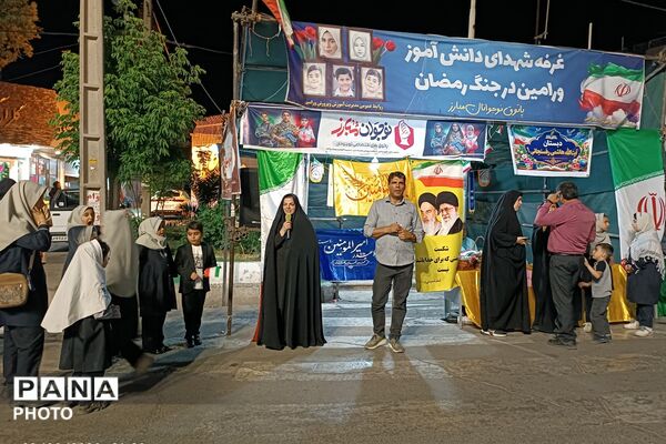  روز پرجنب‌وجوش دانش‌آموزان ورامین در غرفه آموزش و پرورش