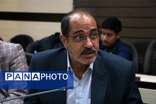 هنرمندان استان خراسان رضوی با استاندار خراسان رضوی دیدار کردند 