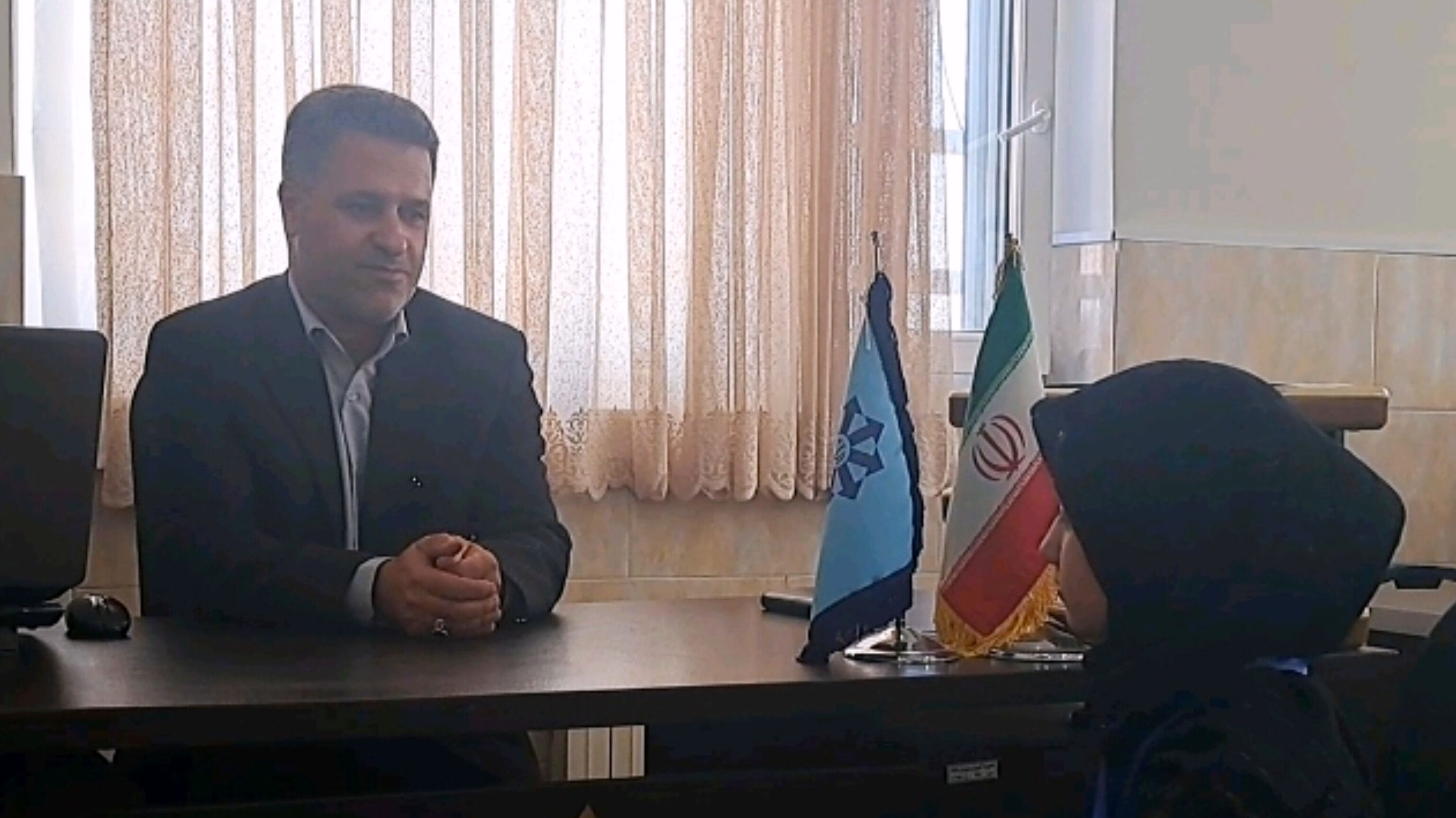 حفظ رشته تجربی برای آینده دانش‌آموزان مستعد شازند ضروری است