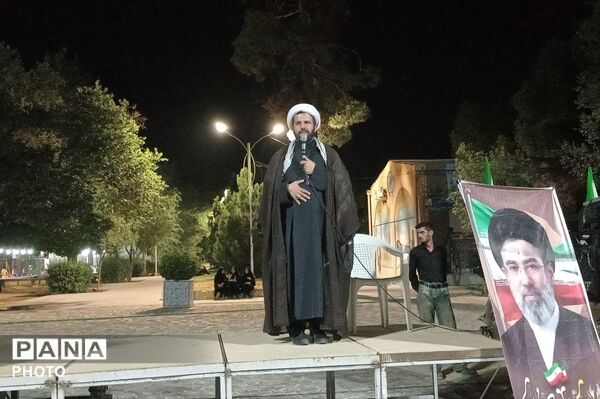 دانش‌آموزان زرقانی؛ میراث‌دار راه رهبر شهید