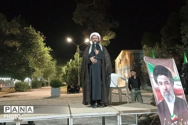 دانش‌آموزان زرقانی؛ میراث‌دار راه رهبر شهید