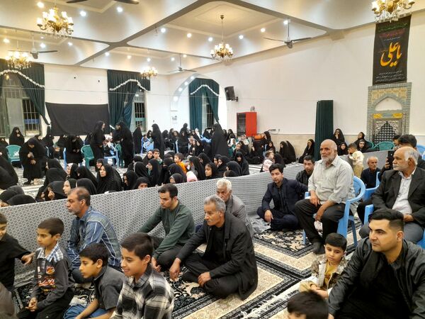 اجرای نمایشنامه(در دامن محراب)در قدمگاه امیرالمومنین گناباد  