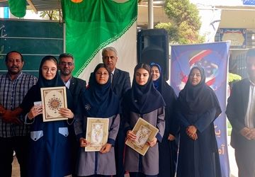 آیین نمادین زنگ جوانه ها در دبیرستان فرزانگان شهرستان گرمسار