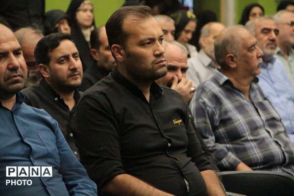 اجتماع هیئت‌های مذهبی اسلامشهر در سوگ شهادت حضرت فاطمه زهرا (س)