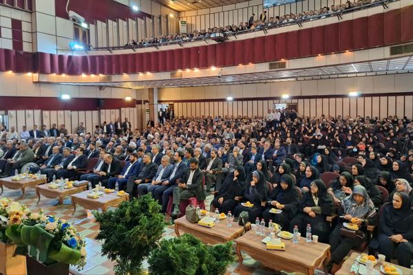 آیین تکریم و معارفه مدیرکل آموزش و پرورش فارس