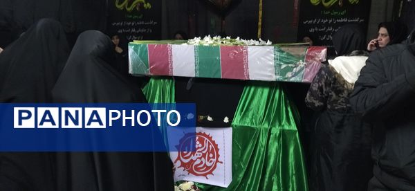 مراسم استقبال از شهدای گمنام در دبیرستان شهید صدوقی ناحیه 2 کرج 