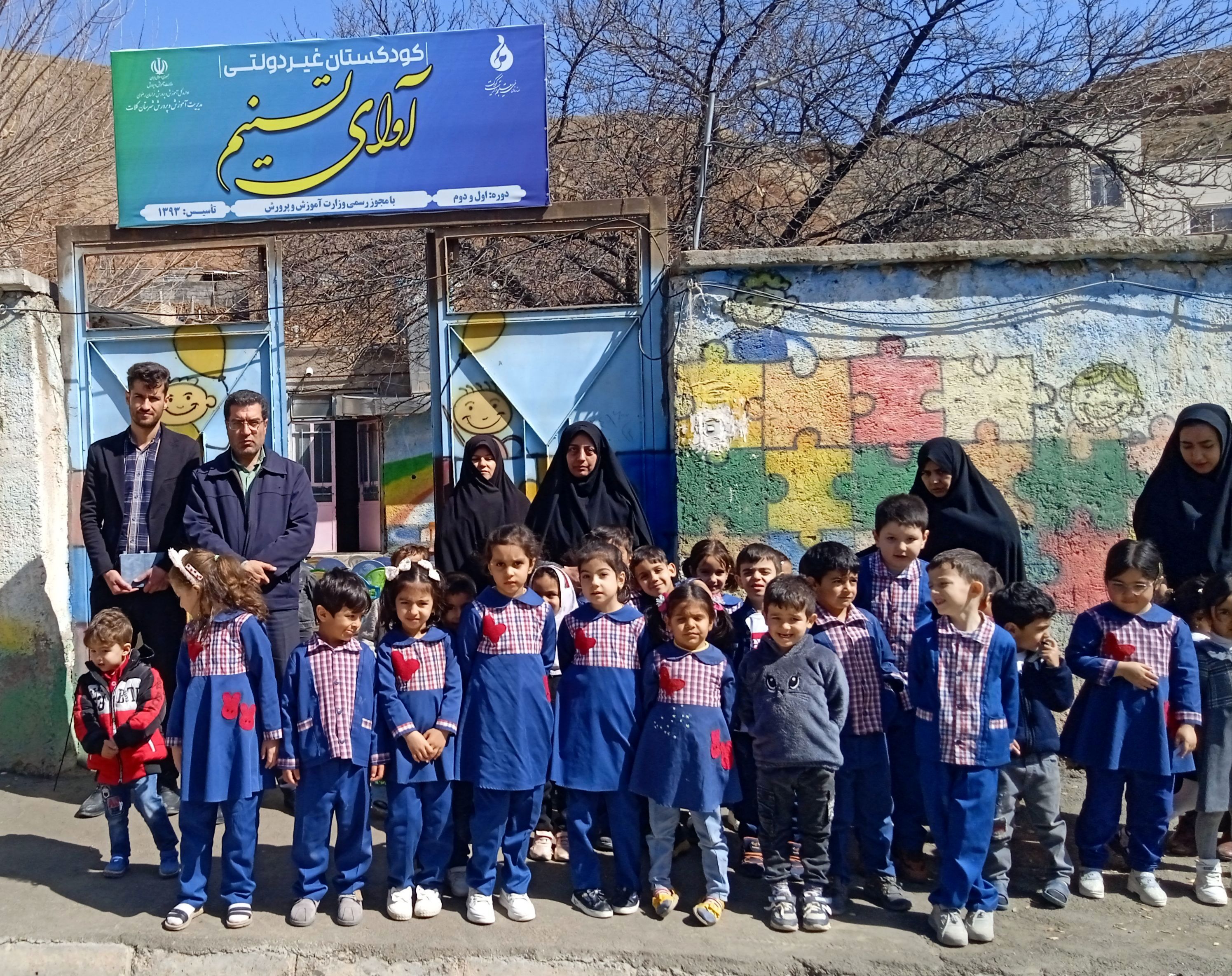 تابلوی جدید کودکستان‌های شهرستان کلات رونمایی شد