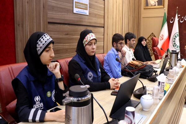 نشست صمیمی فعالین رسانه ای دانش‌آموزان با مدیرعامل خبرگزاری پانا