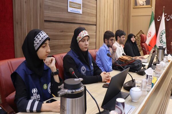 نشست صمیمی فعالین رسانه ای دانش‌آموزان با مدیرعامل خبرگزاری پانا