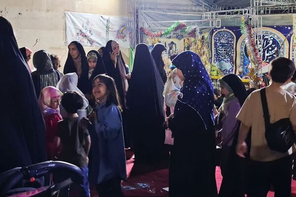 پای پیاده‌ها؛ روایتی از مردمی که خیابان‌ها را خانه کردند 