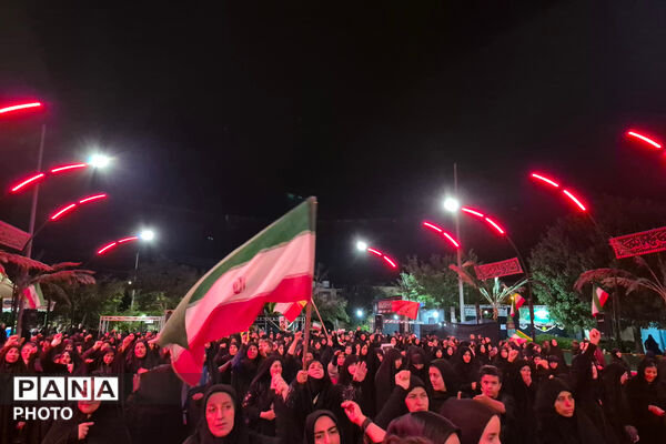 سیاه‌پوش شدن معابر و خیابان‌های آباده در ماه محرم