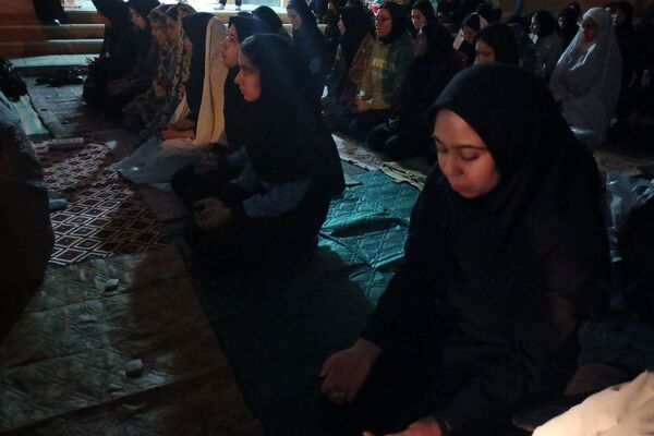 افطاری در مدرسه نمونه دولتی ولایت فرصتی برای وحدت و دوستی