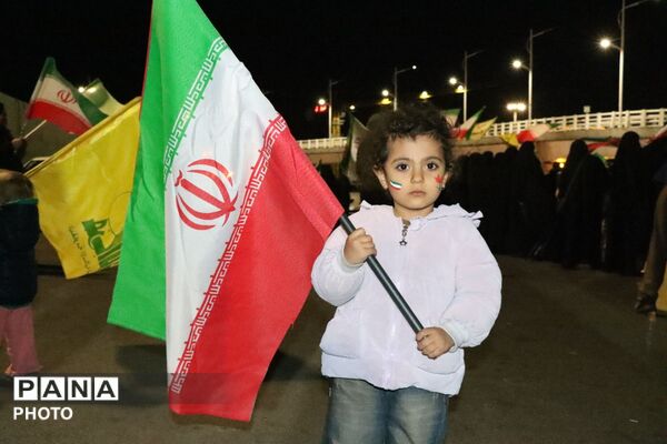 پرچمداران نسل نو در میدان شهید فهمیده تبریز