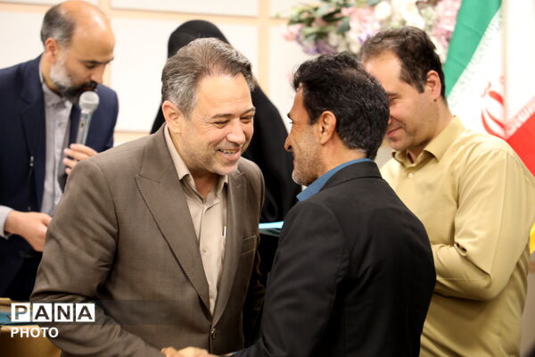 هفتمین اجلاس نماز دانش آموزی آموزش و پرورش تبادکان