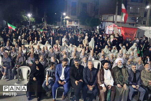 جشن الفبا و ایستادگی در تجمعات شبانه مردمی قلعه نو