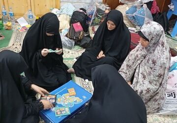 پیوند معنوی دانش آموزان و ایرانمون در اعتکاف