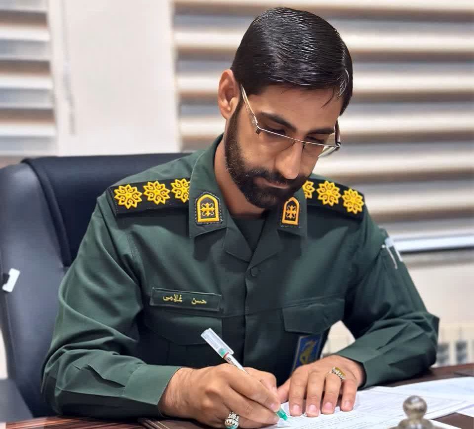 شهیدان، جان خود را فدای آرمان‌های بلند این سرزمین کردند و یاد و خاطره‌شان همواره در دل ملت ایران زنده است