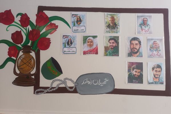 برپایی ایستگاه صلواتی و سفره حضرت فاطمه زهرا (س) در دبستان بنت‌الهدی فیروزکوه