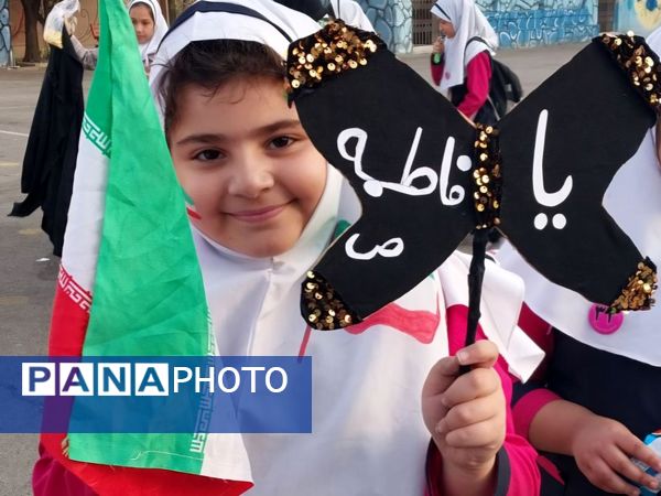 قاب‌هایی از عشق؛ روایت نوجوانان تهرانی از مادریِ فاطمی(س)