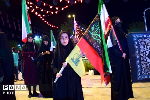 فارسان سیاه‌پوش محرم شد