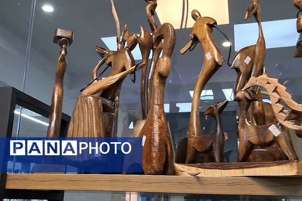 بازدید از نمایشگاه صنایع دستی 