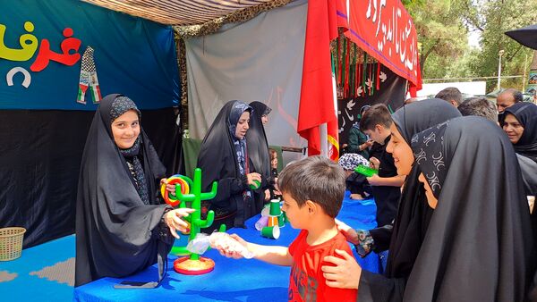مواکب فرهنگی و پذیرایی در روز اربعین در امامزاده محروق و ابراهیم نیشابور 