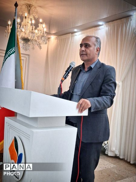 جلسه هماهنگی فرآیند ارزیابی و پایش جامع عملکرد مدارس مقطع متوسطه شهرستان کاشمر 