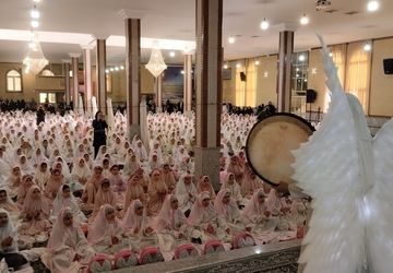 جشن بزرگ عبادت دختران کلاس سومی ناحیه سه شیراز 