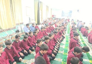  زنگ نماز در دبیرستان پسرانه شهید هاشمی نژاد ناحیه۲ مشهد
