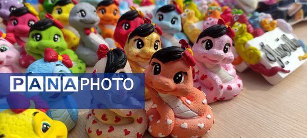 بازارچه کارآفرینی دانش آموزان دبیرستان پژمان بختیاری مشهد 