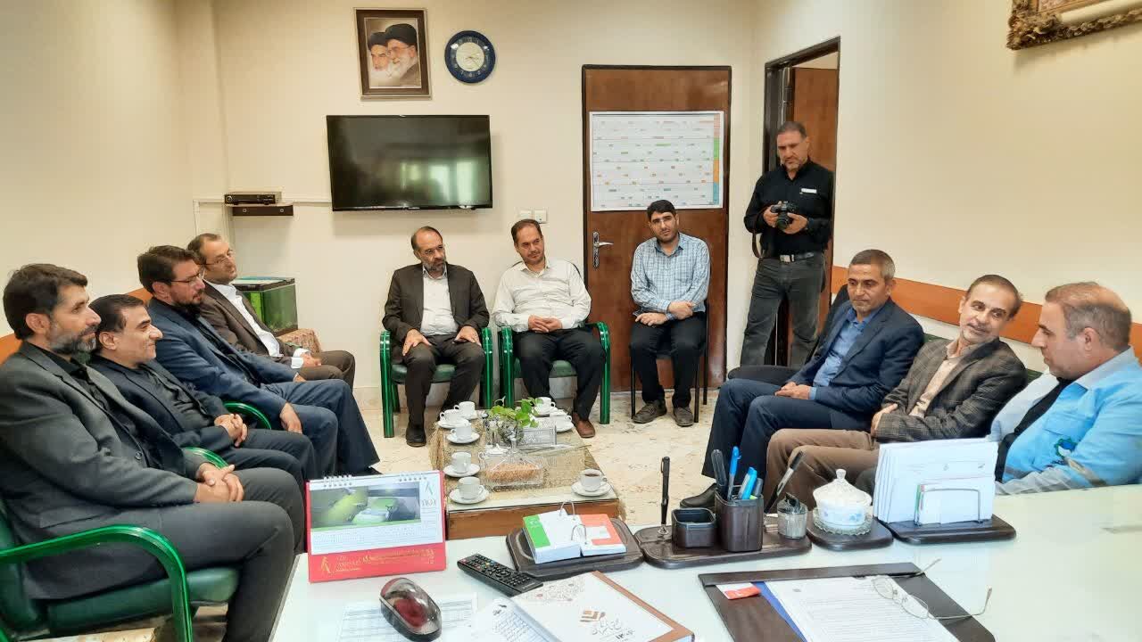 نشست صمیمی فرمانداران جعفرآباد و کهک با مدیر کل صدا و سیمای قم