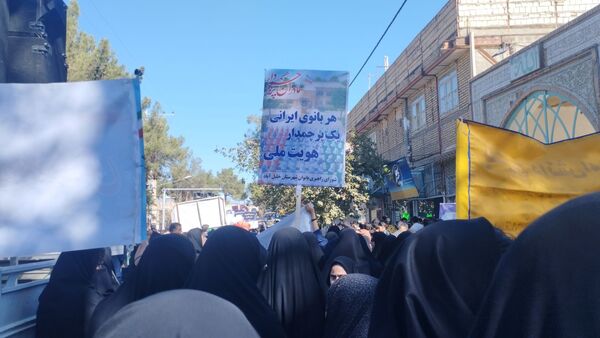 اقتدار ملت ایران در راهپیمایی روز ۱۳ آبان شهرستان خلیل‌آباد 
