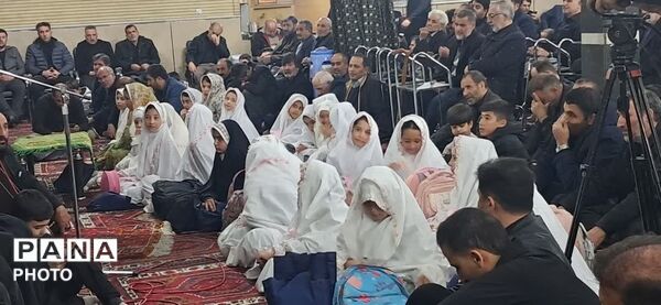 نوگلان سرابی در مراسم سوگواره رهبر شهید و شهدای دانش‌آموز