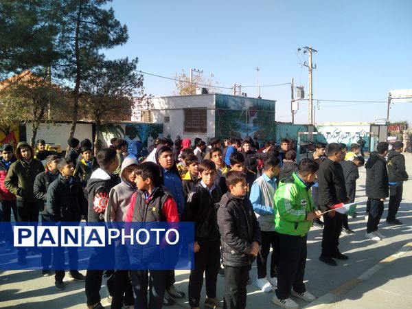 مراسم وداع با شهید گمنام در دبیرستان آیت الله خامنه‌ای شهرستان خلیل‌آباد 