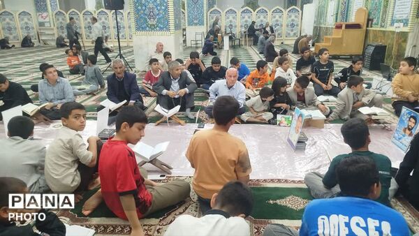 محفل انس با قران در مسجد صاحب الزمان دهدشت 