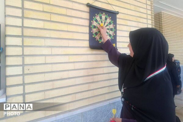 مسابقات ورزشی «جام مهر ایران» در دبیرستان نمونه امیرالمومنین با محوریت نشاط و سلامت دانش‌ آموزان
