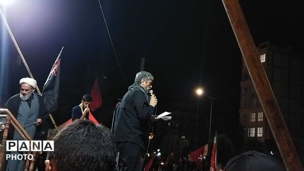 شب های مقاومت در بلوار فضل نیشابور 