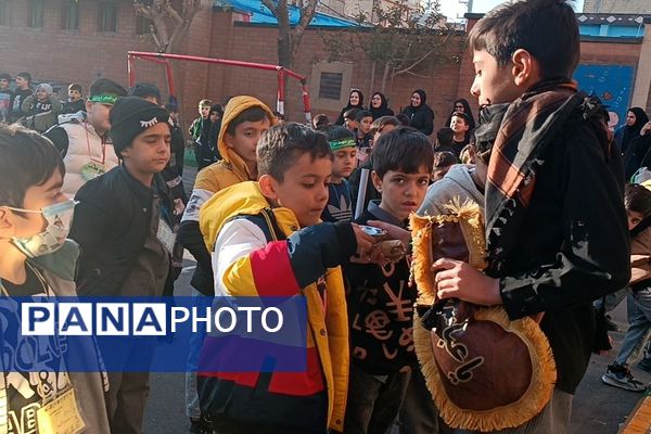 مراسم سوگواری شهادت حضرت فاطمه(س) در مدارس ناحیه 2 بهارستان