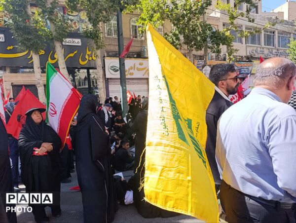 او به مشهد بازگشت