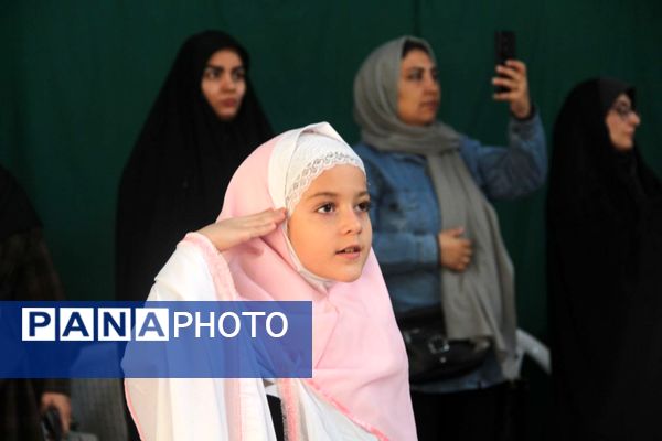 آغاز فصل بندگی در فضای شور و معنویت