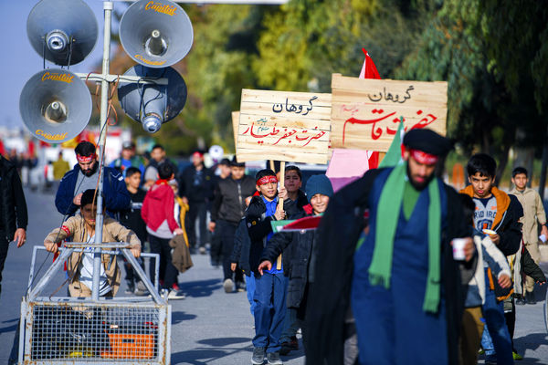 اجتماع عظیم «شکوه میثاق» در آستانه جشن نیمه شعبان