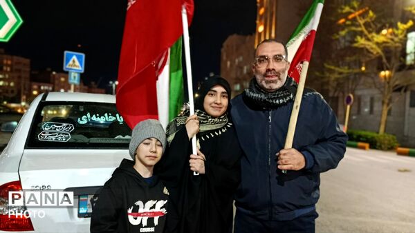 از کودک تا پیر، حضور هر ایرانی در دفاع از آرمان‌ها