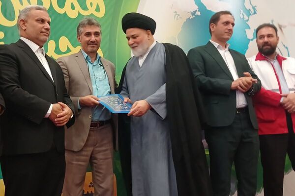 همایش هفته محیط زیست در بهارستان دو