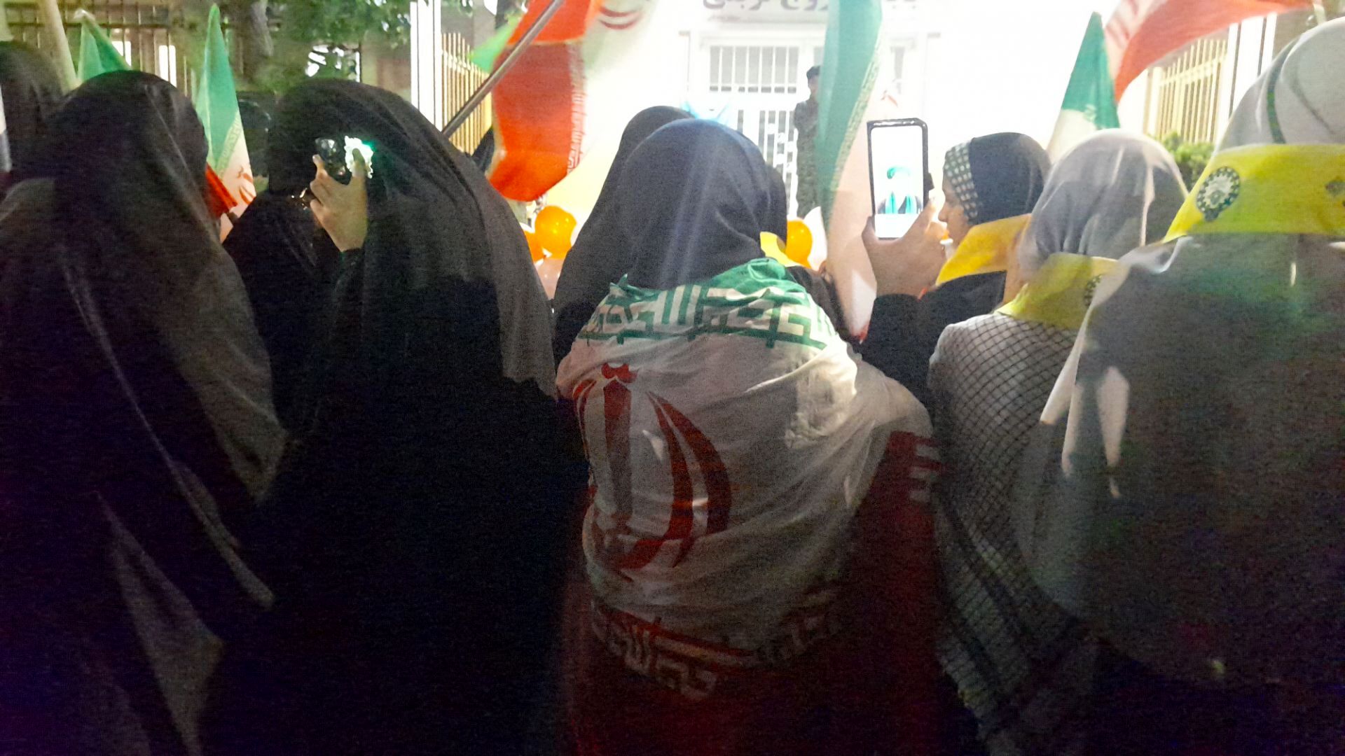 اجتماع دختران جان فدای ایران