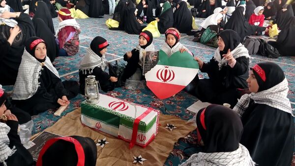 برگزاری اجتماع بزرگ حلقه صالحین در مصلی کرج 
