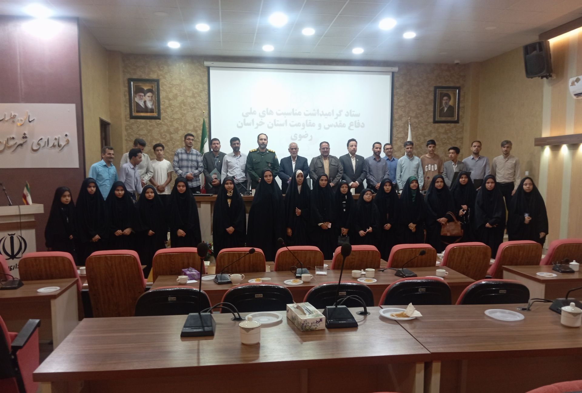 نشست فعالان رسانه در فرمانداری شهرستان باخرز